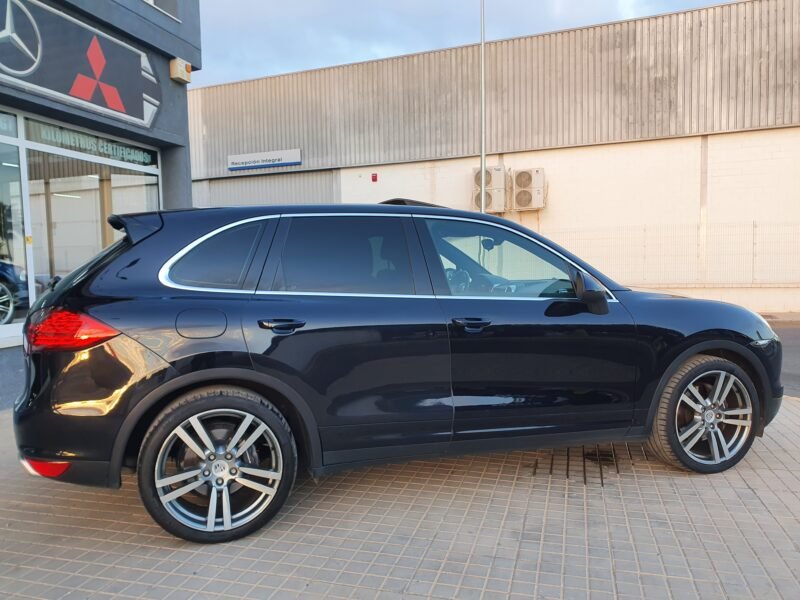 PORSCHE Cayenne DIESEL