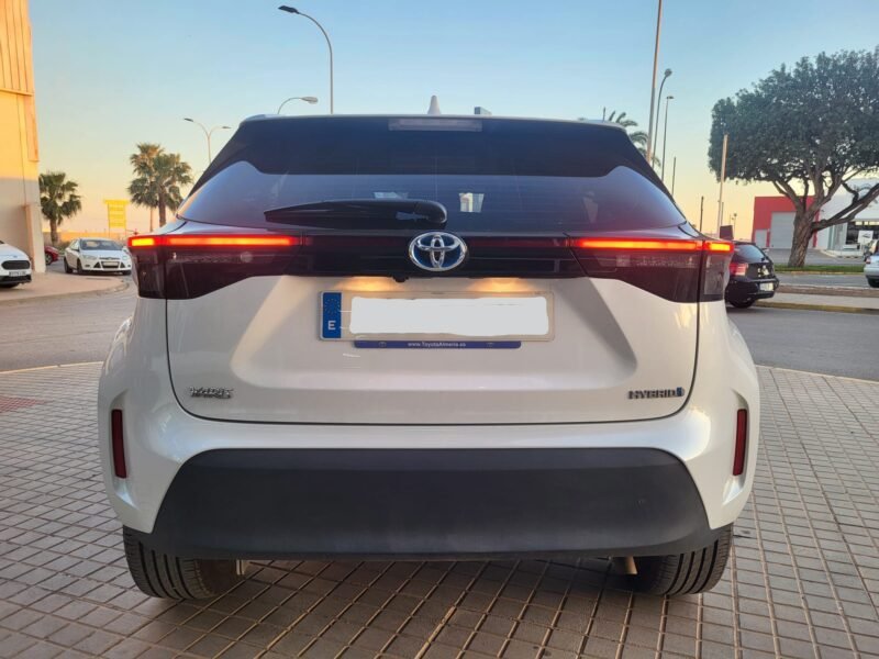 TOYOTA YARIS CROSS 1.5