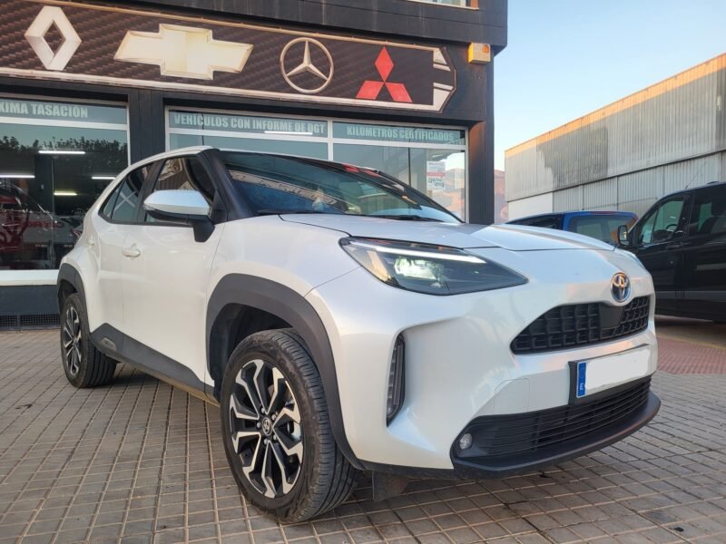 TOYOTA YARIS CROSS 1.5