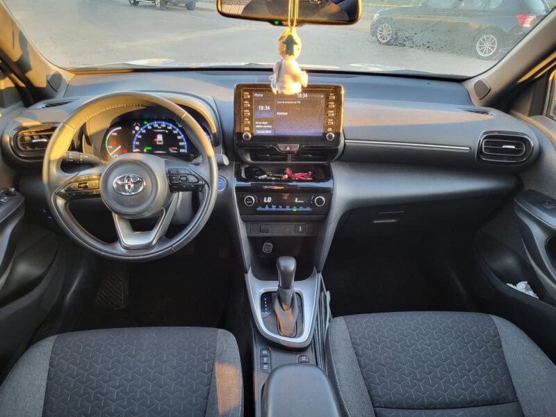 TOYOTA YARIS CROSS 1.5