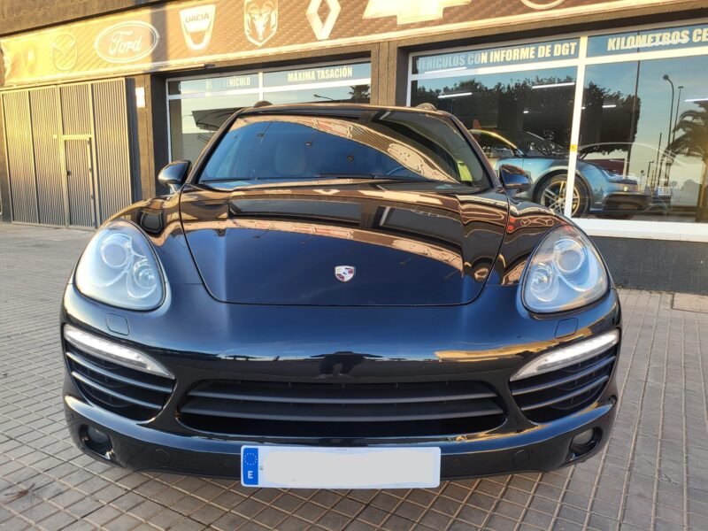 PORSCHE Cayenne 3.0