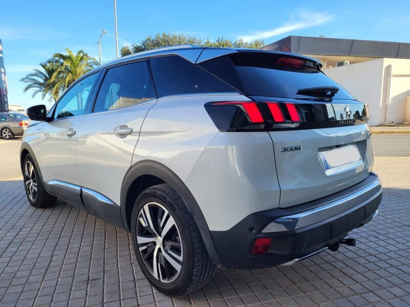 PEUGEOT 3008 2.0 HDI GT