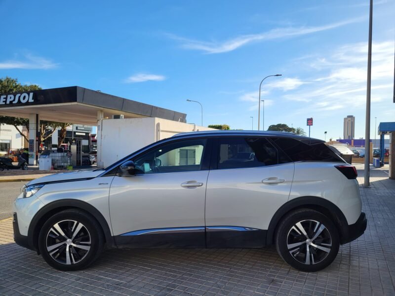 PEUGEOT 3008 2.0 HDI GT
