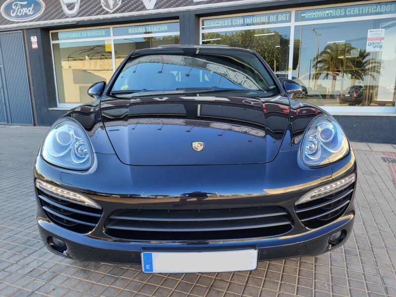 PORSCHE Cayenne 3.0