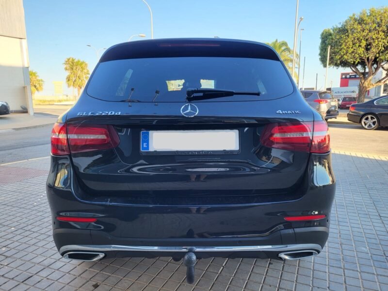 MERCEDES-BENZ GLC 220D