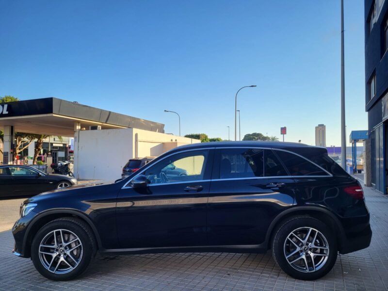 MERCEDES-BENZ GLC 220D