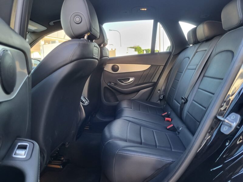 MERCEDES-BENZ GLC 220D