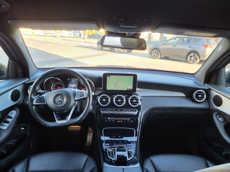 MERCEDES-BENZ GLC 220D