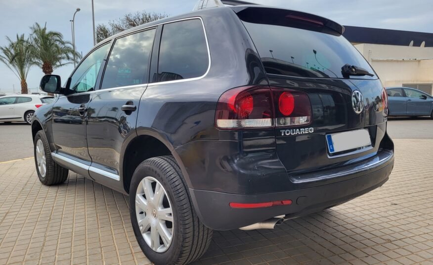 VOLKSWAGEN TOUAREG 3.0 TDI