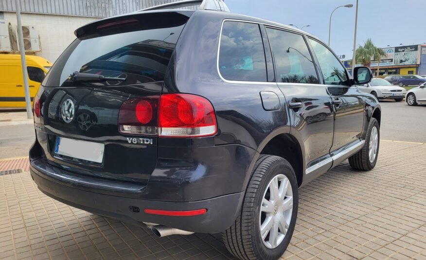 VOLKSWAGEN TOUAREG 3.0 TDI