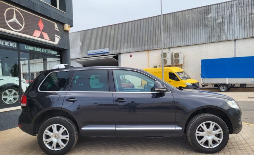 VOLKSWAGEN TOUAREG 3.0 TDI