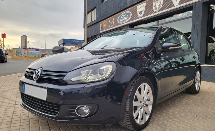 VOLKSWAGEN Golf 1.6 TDI