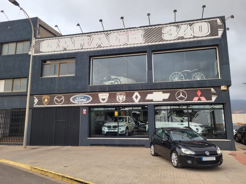 VOLKSWAGEN Golf 1.6 TDI