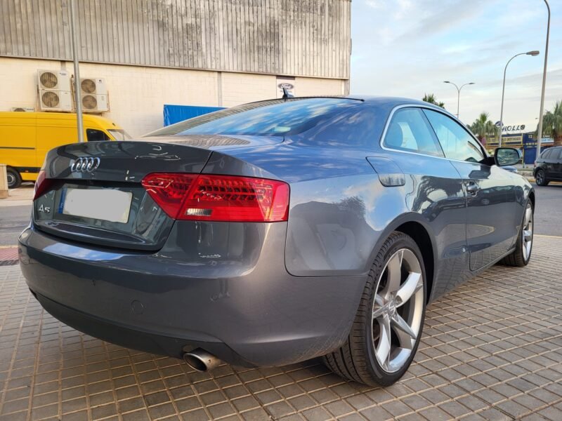AUDI A5 3.0