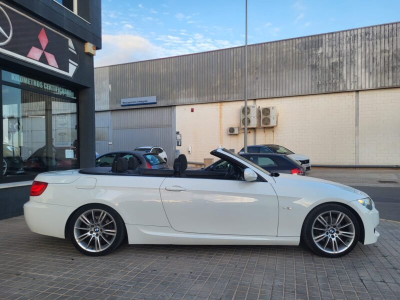 BMW 320d E93