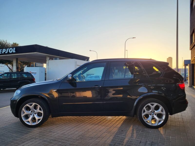 BMW X5 M50d