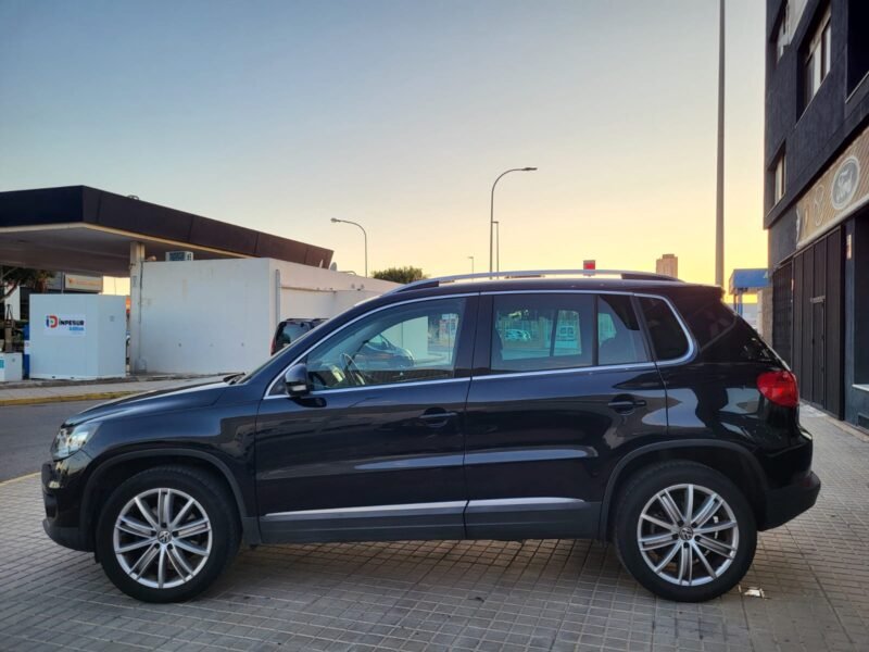 VOLKSWAGEN Tiguan 2.0 TDI