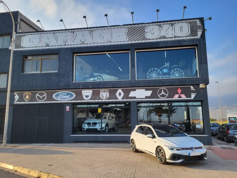 VOLKSWAGEN Golf GTI CLUBSPORT