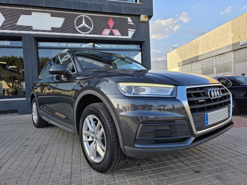 AUDI Q5 2.0 TDI