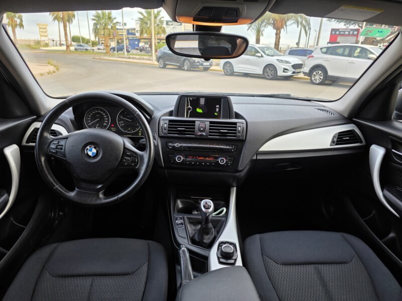 BMW SERIE 1 16D