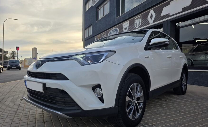 TOYOTA RAV4 2.5
