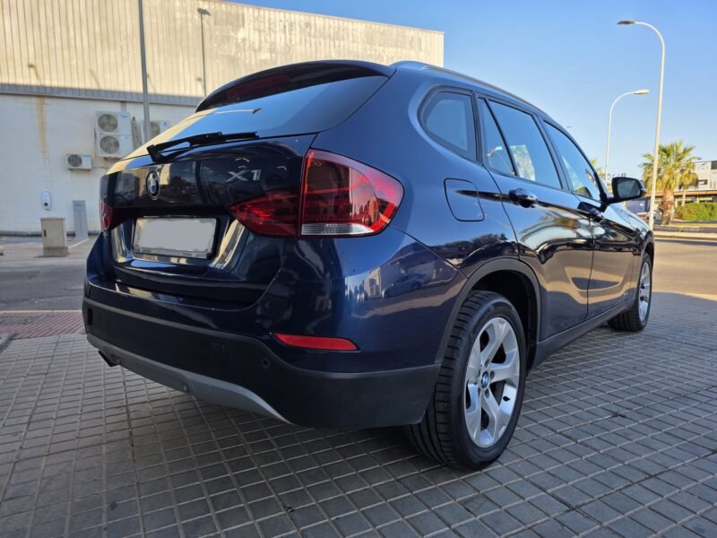 BMW X1 18D