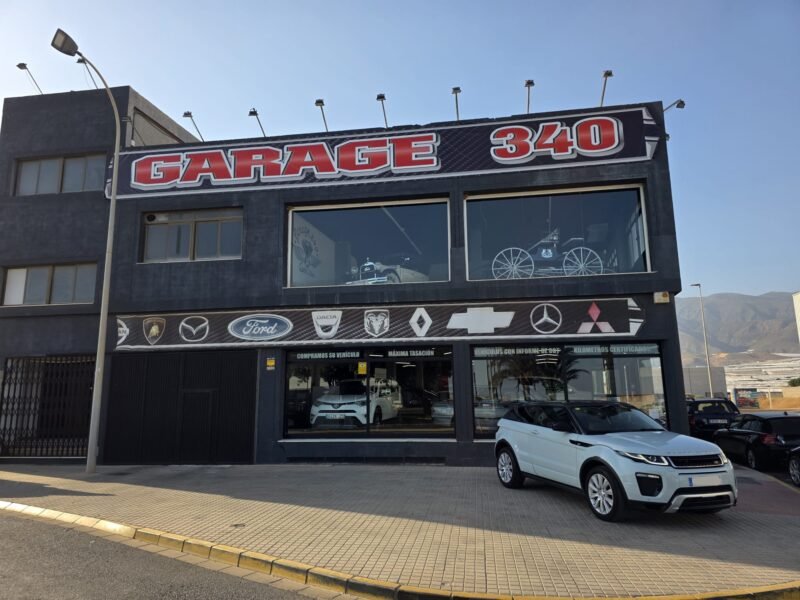 LAND-ROVER EVOQUE 2.0