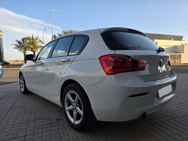 BMW SERIE 1 16D