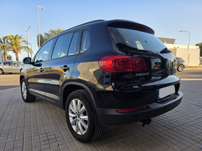 VOLKSWAGEN Tiguan 2.0 TDI