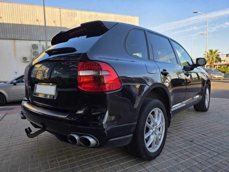PORSCHE CAYENNE 3.0