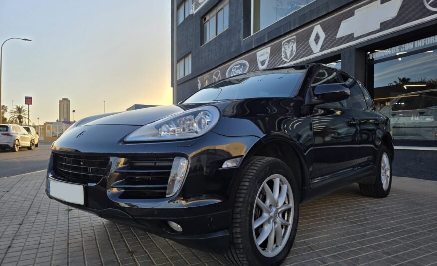 PORSCHE CAYENNE 3.0