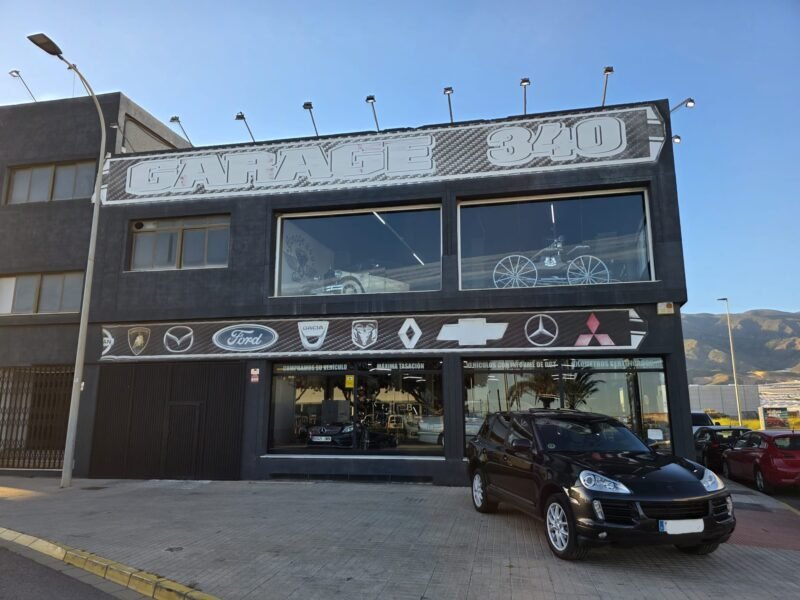 PORSCHE CAYENNE 3.0