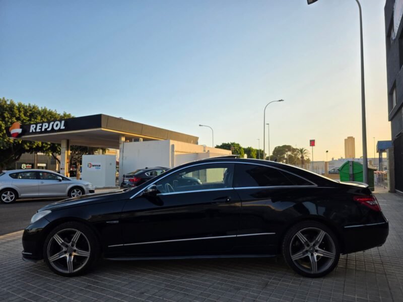 MERCEDES-BENZ CLASE E COUPÉ 250 CDI
