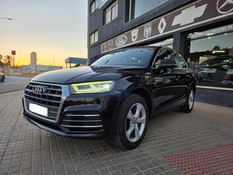 AUDI Q5 2.0 TDI