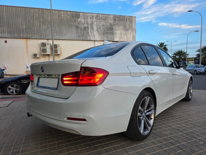 BMW SERIE 3 18D