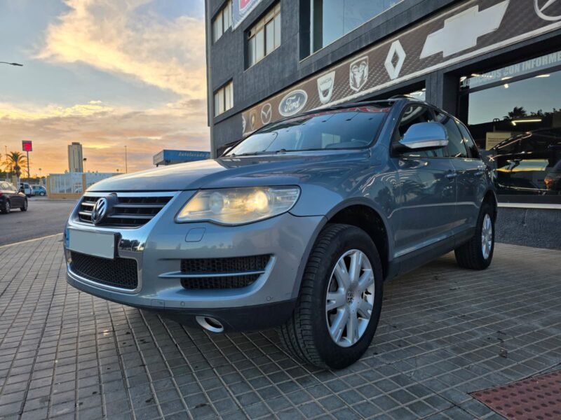 VOLKSWAGEN TOUAREG V6