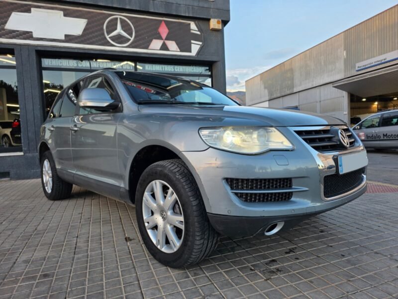 VOLKSWAGEN TOUAREG V6