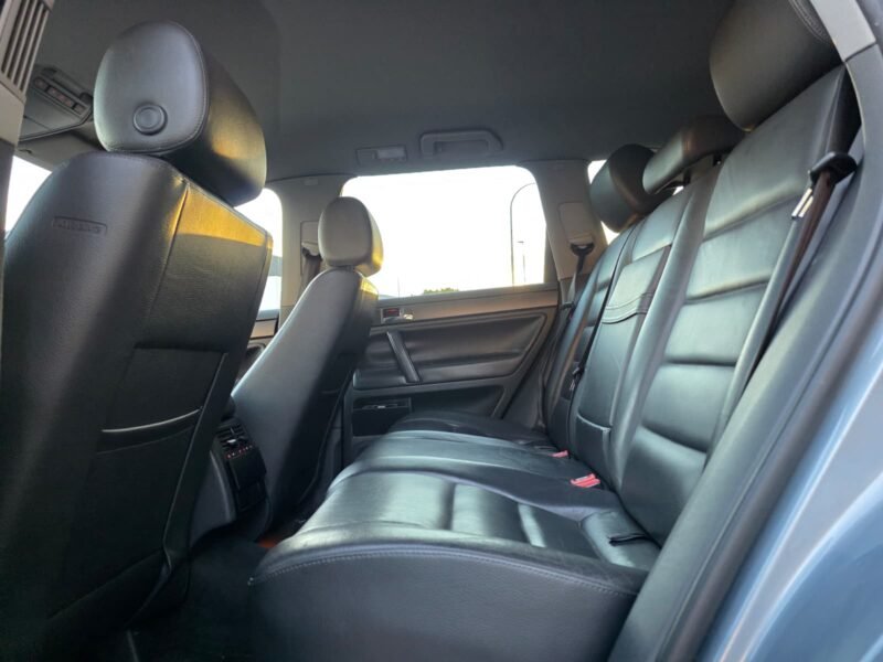 VOLKSWAGEN TOUAREG V6