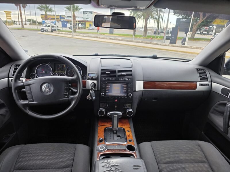 VOLKSWAGEN TOUAREG R5 2.5 TDI