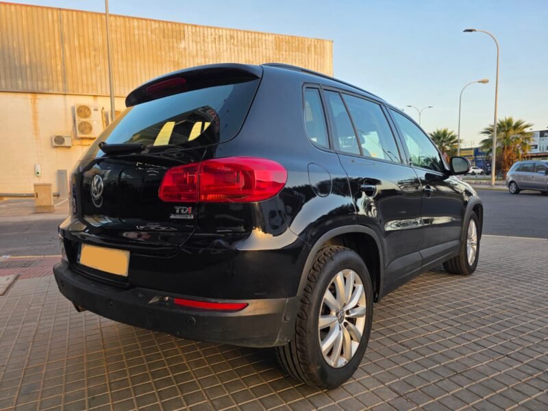 VOLKSWAGEN Tiguan 2.0 TDI