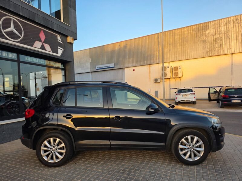 VOLKSWAGEN Tiguan 2.0 TDI
