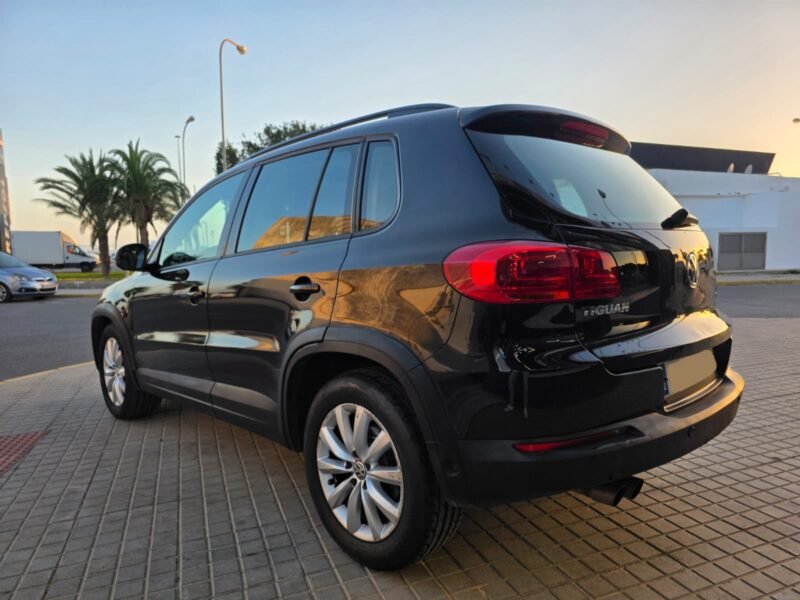 VOLKSWAGEN Tiguan 2.0 TDI