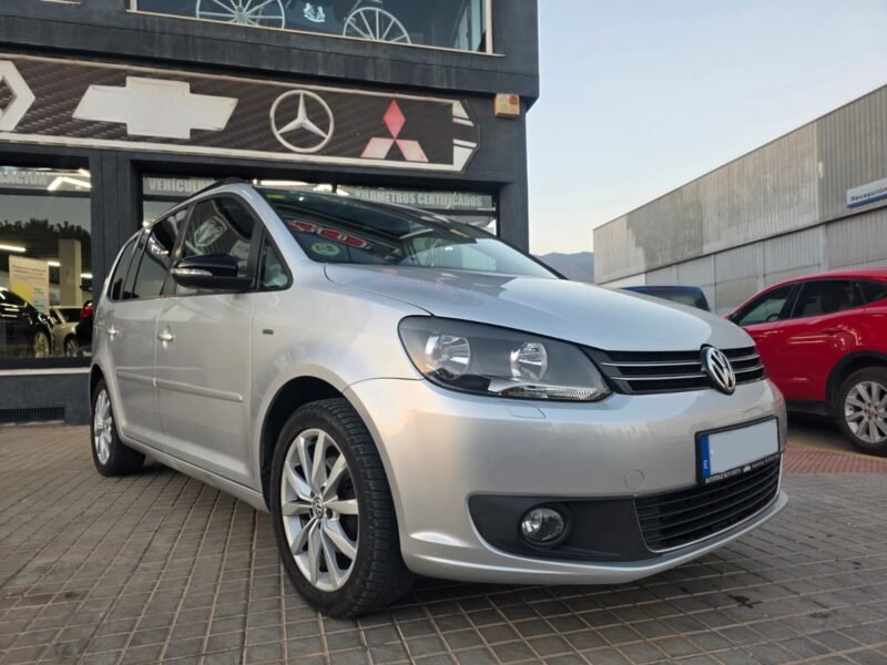 VOLKSWAGEN TOURAN 1.6 TDI
