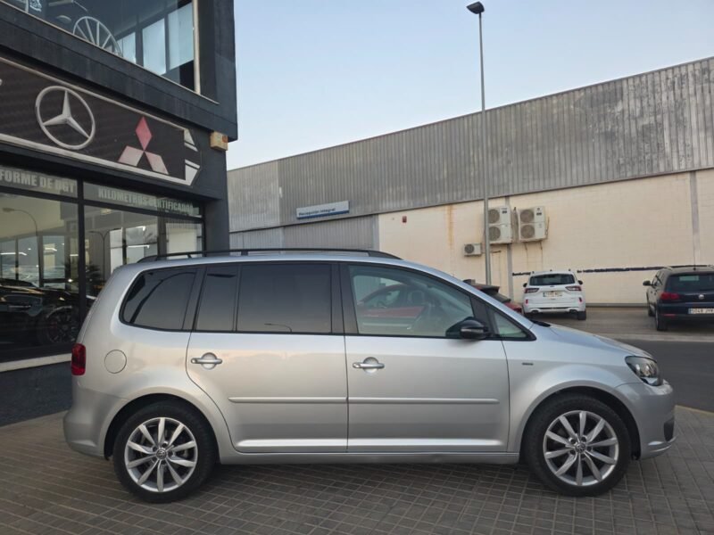 VOLKSWAGEN TOURAN 1.6 TDI