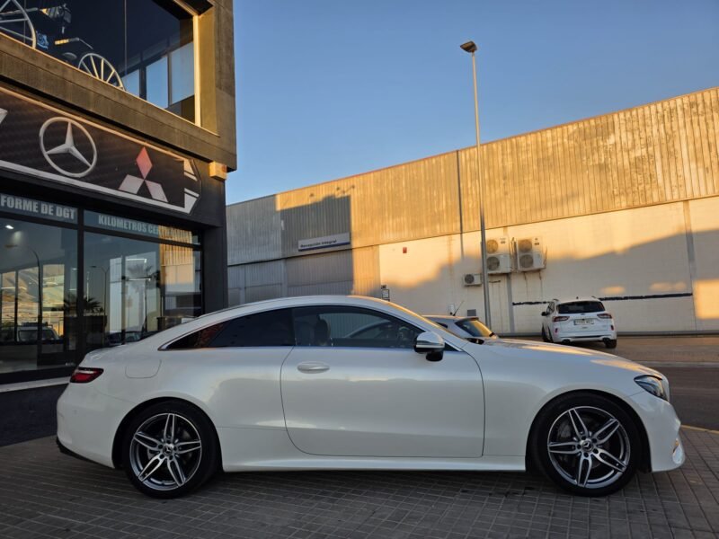 MERCEDES BENZ CLASE E COUPE 220 D