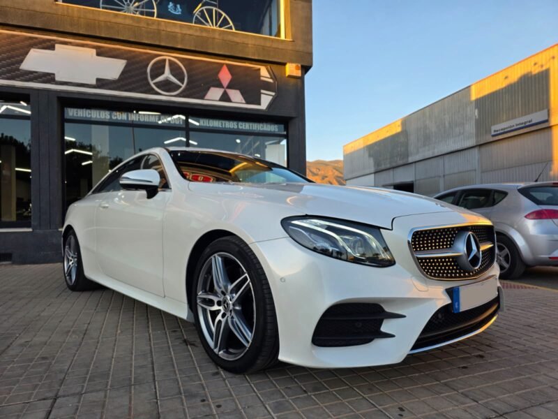 MERCEDES BENZ CLASE E COUPE 220 D