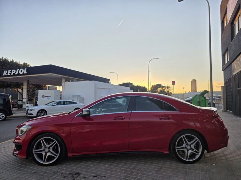 MERCEDES BENZ CLASE CLA 200D