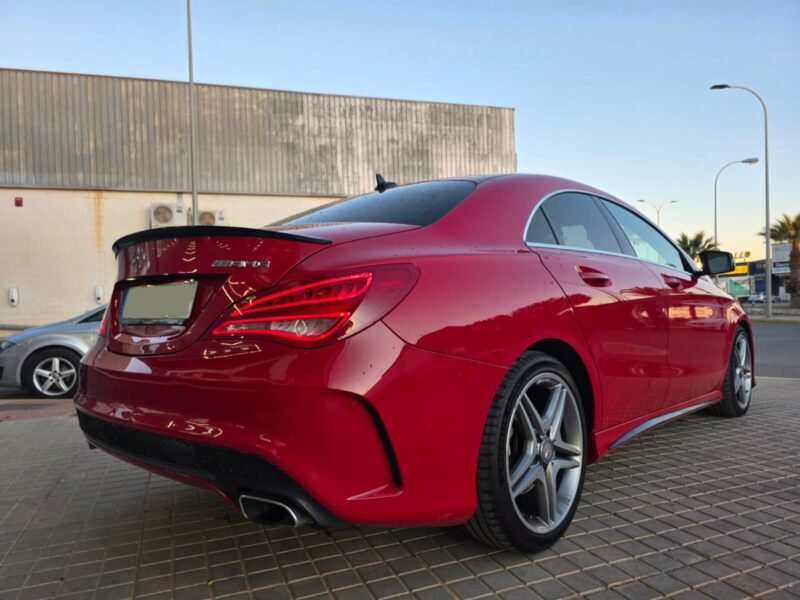MERCEDES BENZ CLASE CLA 200D