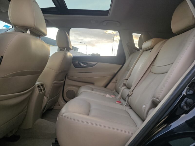 NISSAN XTRAIL 1.6 TEKNA