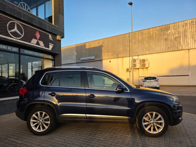 VOLKSWAGEN Tiguan 2.0 TDI